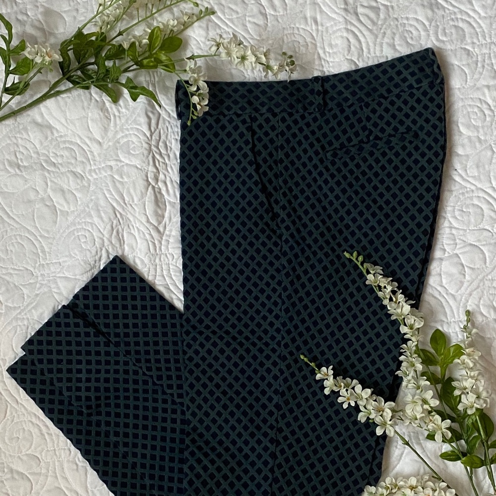 Banana Republic • Ankle Dress Pants